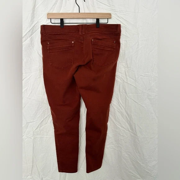 Democracy Women's Burnt Orange Jeans size 12 Ab Technology - Picture 4 of 6